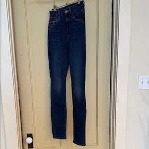 MOTHER Deep Indigo Skinny Jeans